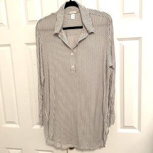 Eberjey T-shirt Night gown size S in blue and white stripe